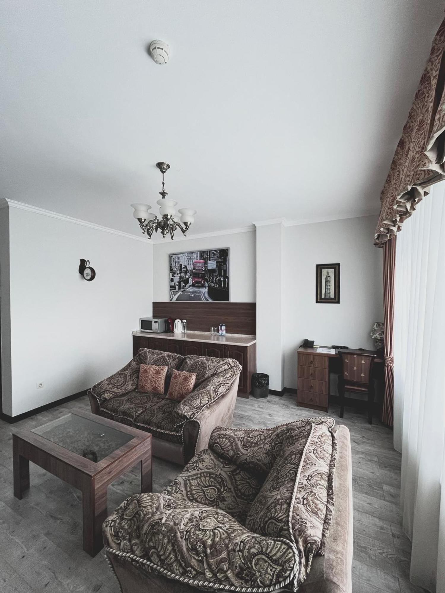 Vip House Hotel Asztana Kültér fotó