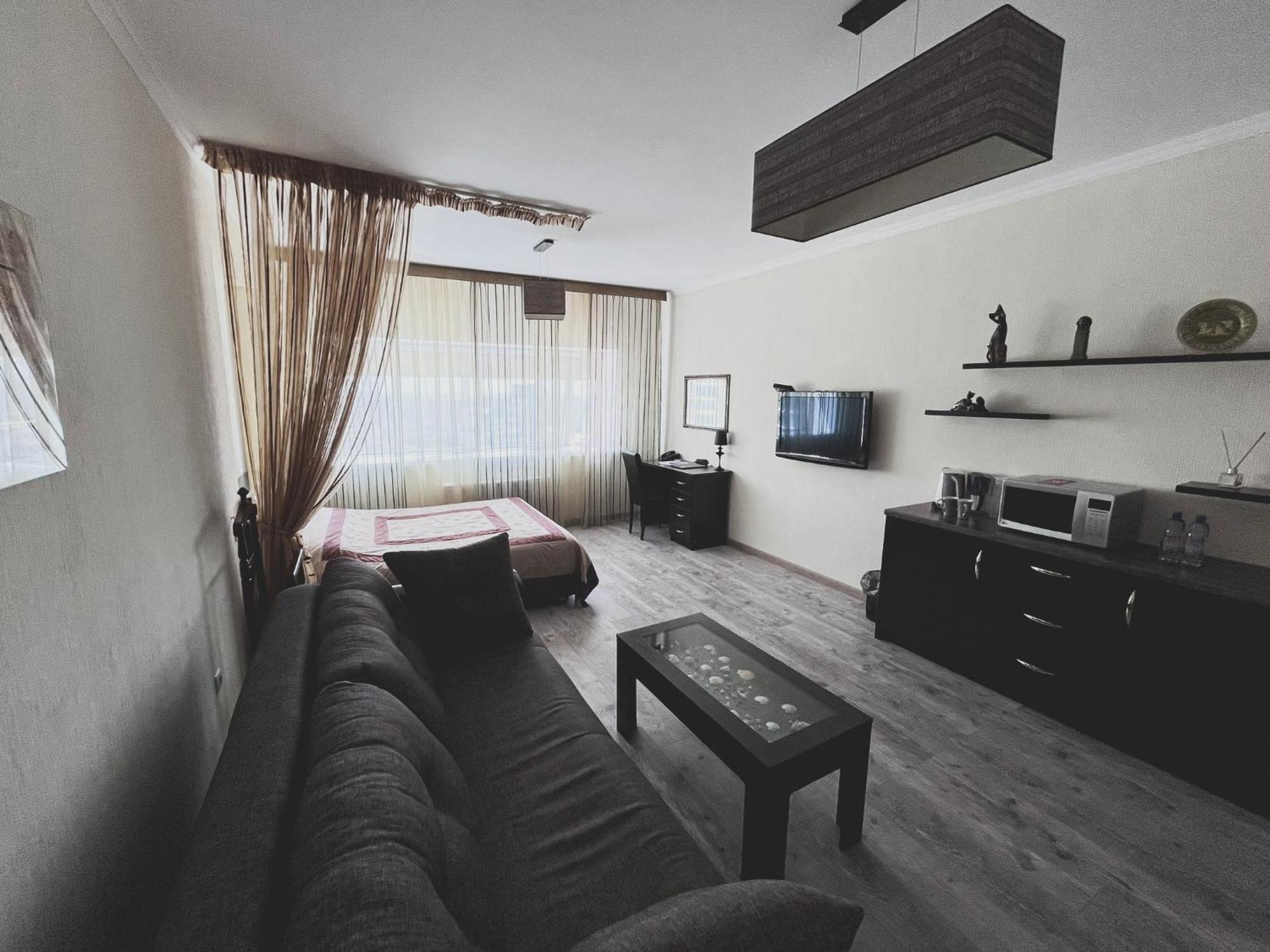 Vip House Hotel Asztana Kültér fotó