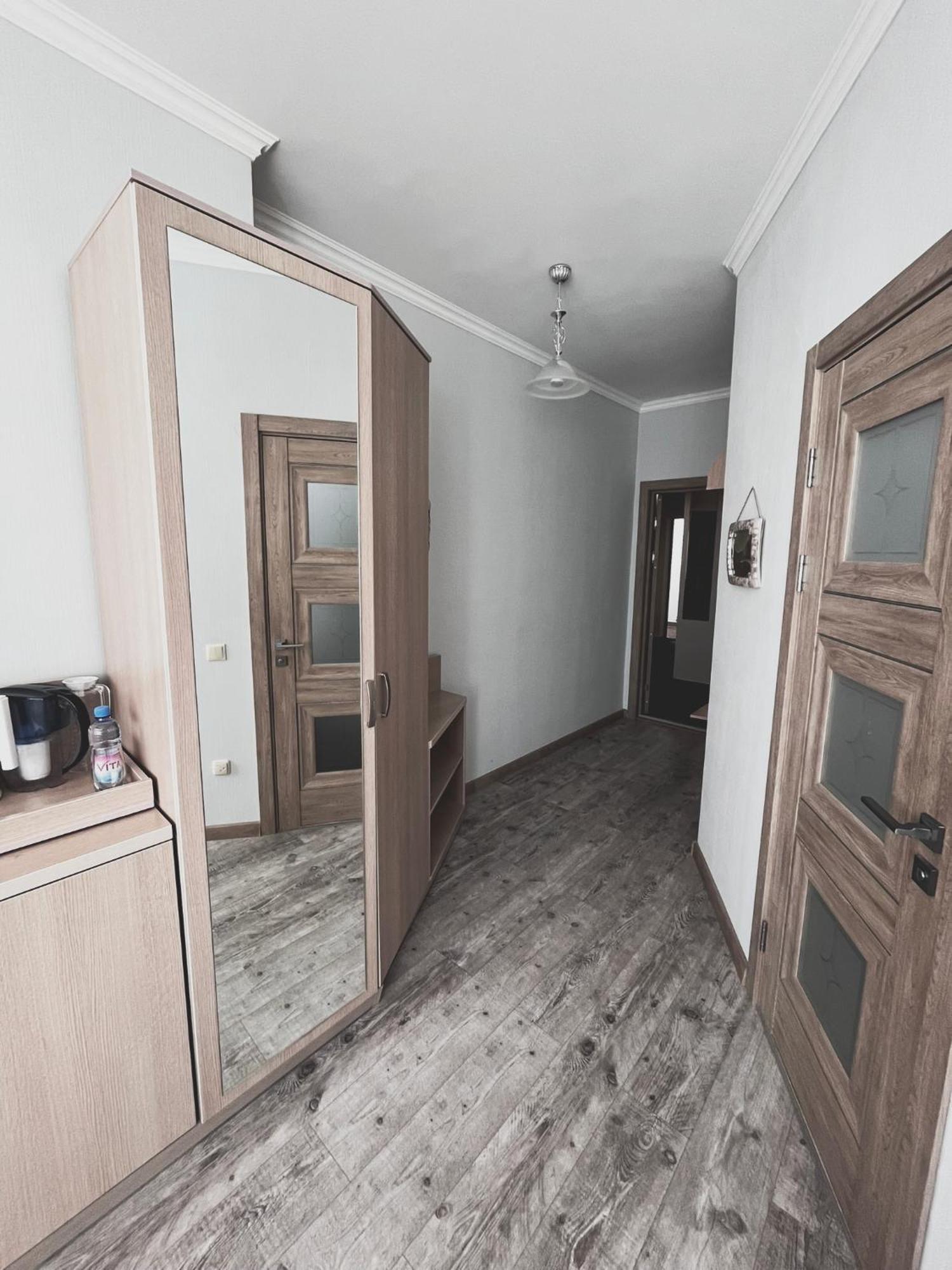 Vip House Hotel Asztana Kültér fotó
